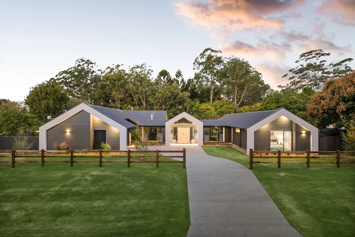Balmoral Ridge, QLD open-plan living and dining area