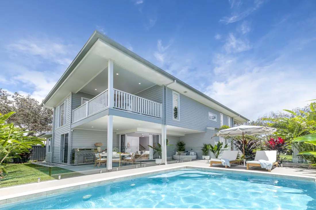 Peregian Beach, QLD open-plan living and dining area